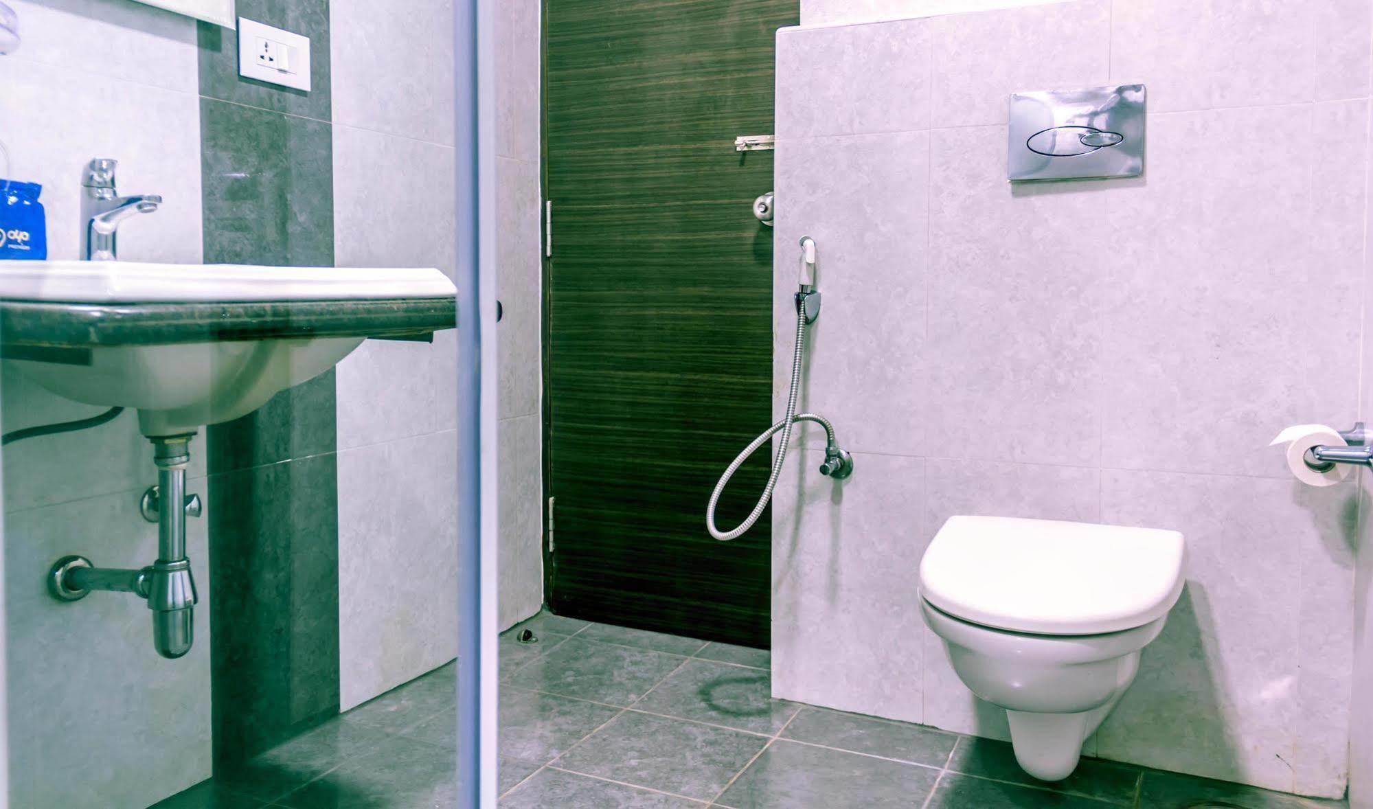 Cygnett Inn Ramachandra Kurmannapalem Exteriör bild